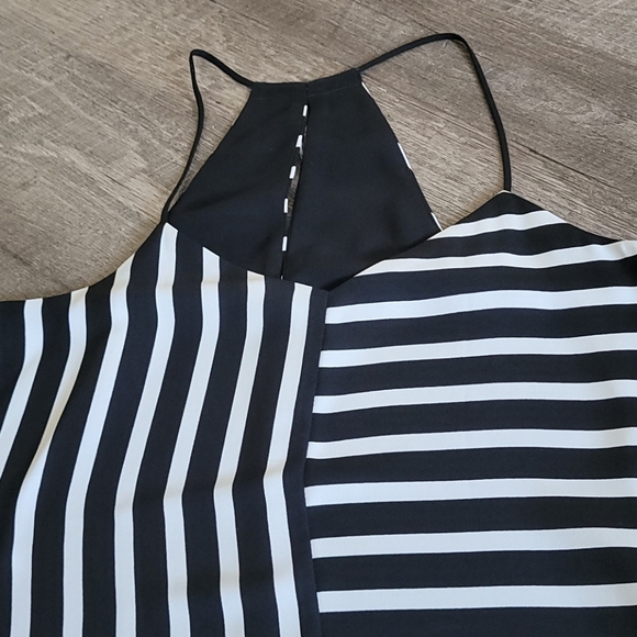 EXPRESS CAMI BUNDLE 2 FOR 1 DEAL - Picture 2 of 3